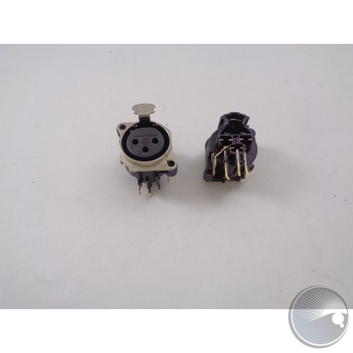 3way XLR Female Horizontal TH