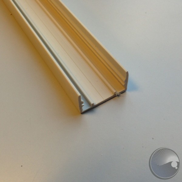 Martin Plastic Mounting Profile, für VC-Dot 4, weiß, 1,2m