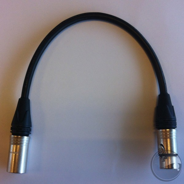 Hybrid Power+Data Adapter XLR4-XLR5 0.25