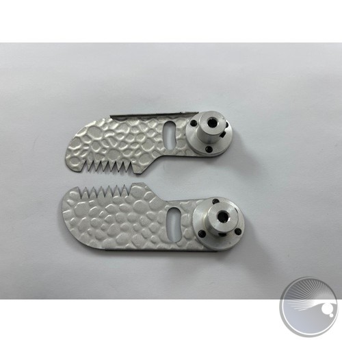 Shutter blade assembly